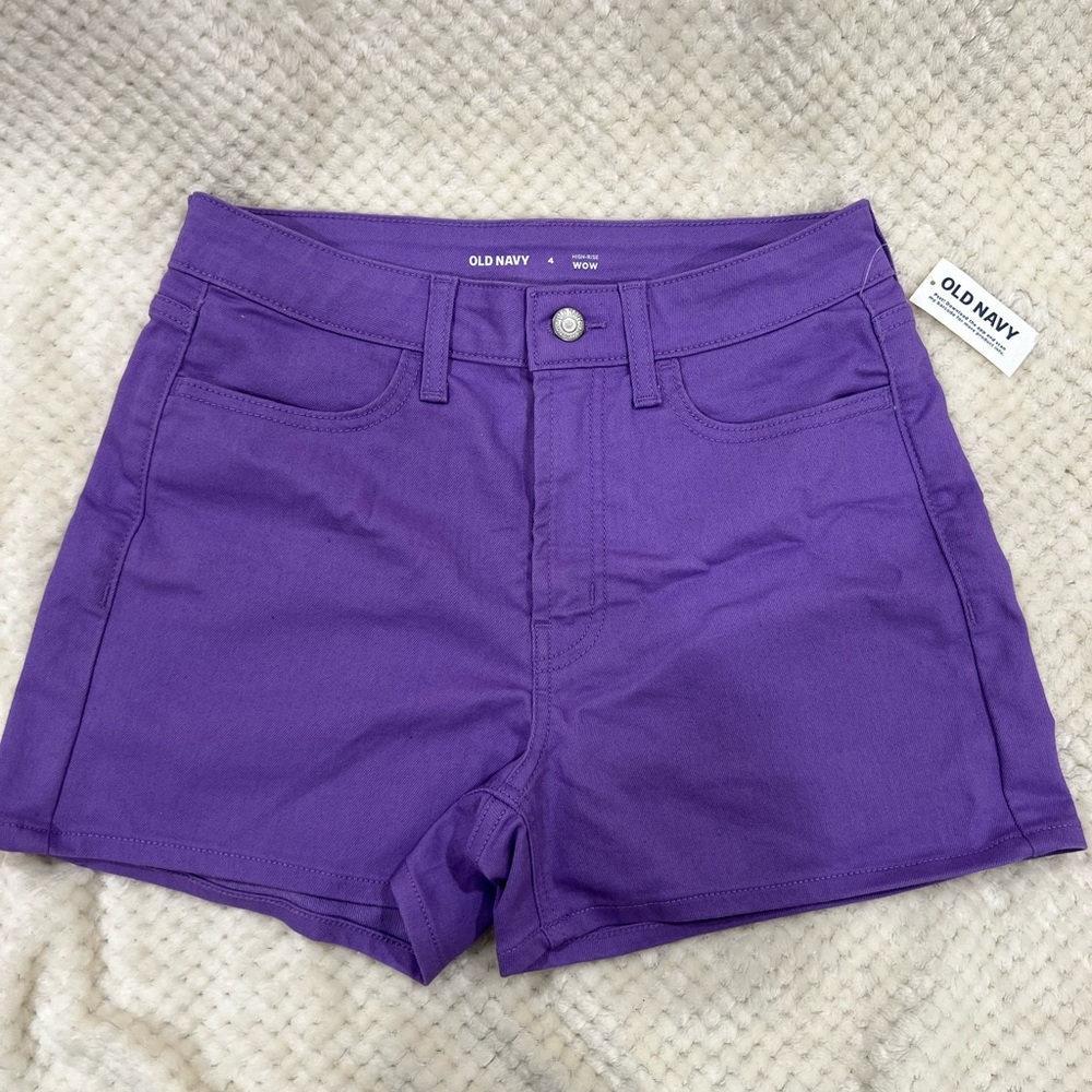 **NEW W/ TAGS** Old Navy Women's Junior’s High Waisted Purple Shorts